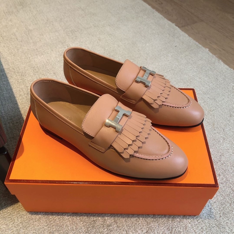 H**mes leather shoes